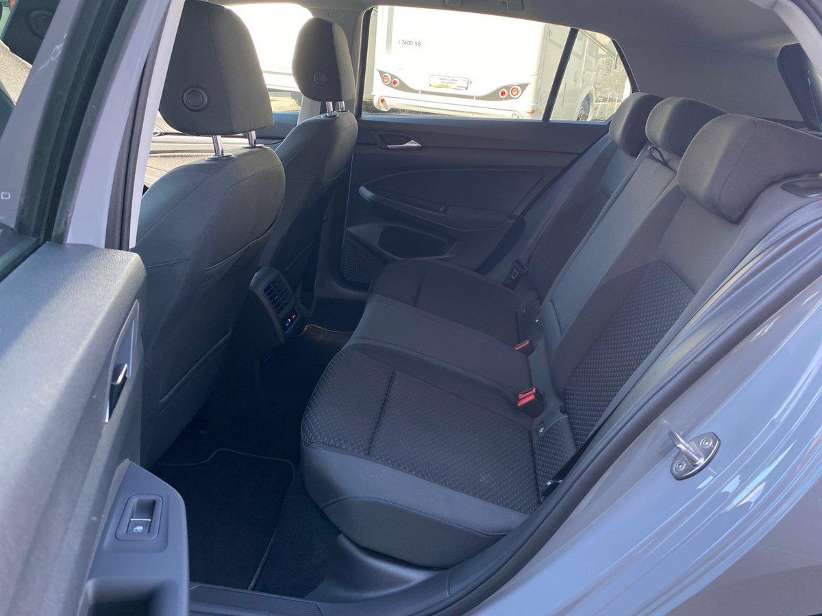 Volkswagen Golf VIII UNITED 1.0 TSI LED+ACC+NAVI+KLIMA+SHZ, миниатюра 11