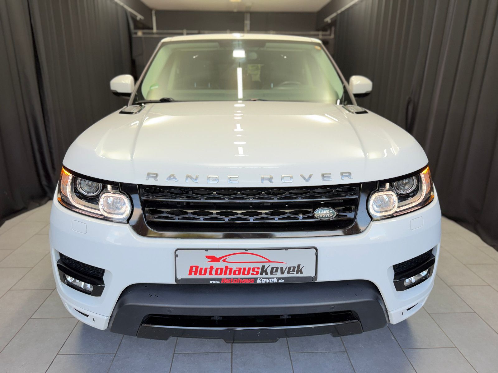 Fahrzeugabbildung Land Rover Range Rover Sport HSE Dynamic|AHK|PANO