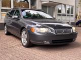 Volvo V70 Kombi D5 Edition Sport|Volleder|PDC|AHK - Volvo V70: Edition