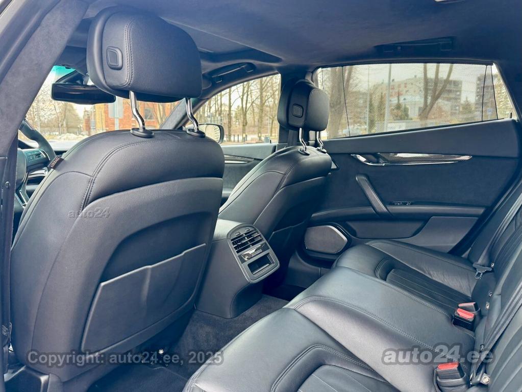 Maserati Quattroporte