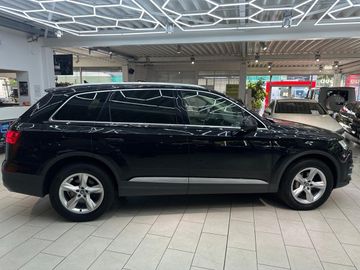 Audi Q7 - 8