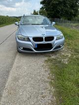 BMW 320i Touring -Panoramadach-Sitzheizung TÜV NEU - BMW 320 aus 2008: Kombi, 320i