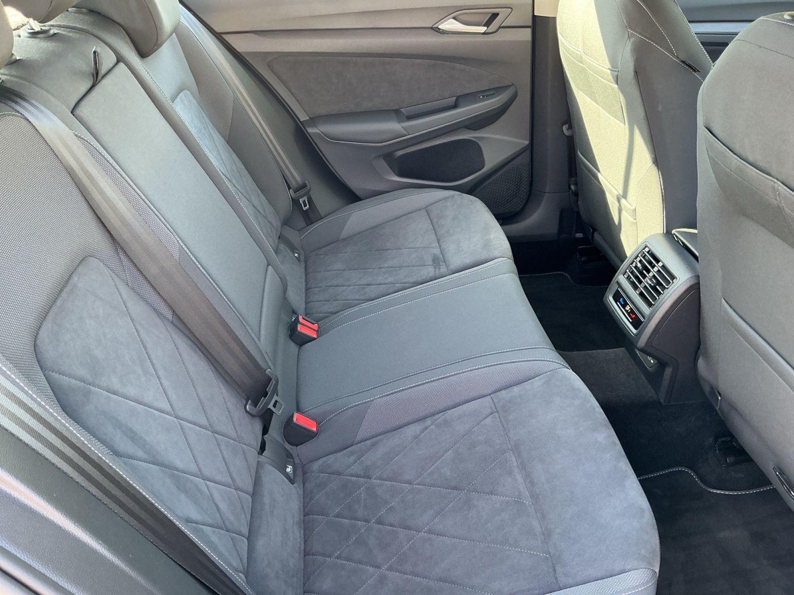 Volkswagen Golf VIII 2.0 TSI DSG ACC+LED-RFK+PLUS+NAVI+DAB, миниатюра 16