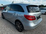 Mercedes-Benz B 200/PDC/KLIMA/SHZ/STD.HZ/UVM.. - Mercedes-Benz B-Class in Bremen
