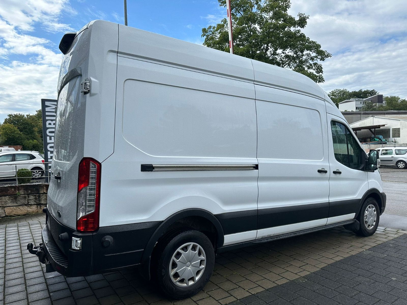 Fahrzeugabbildung Ford TRANSIT 350 L3H3 Automatik*AHK*KLIMA*TEMPO*Bi-XE