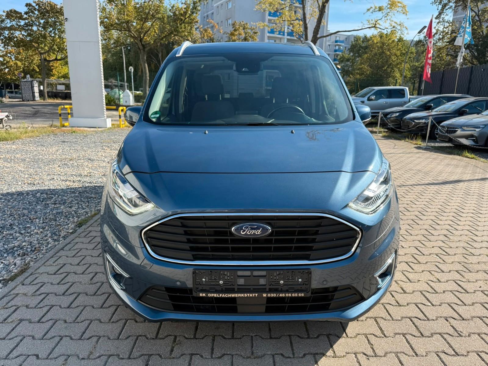 Ford Tourneo Connect Titan*Automatik*AHK*LED*ASSIST*