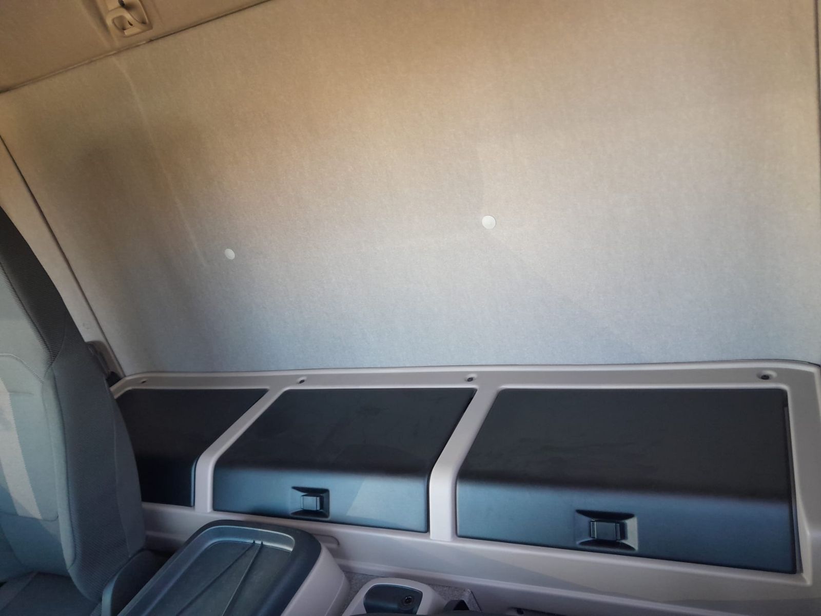 Fahrzeugabbildung DAF FA XB 310 18t Kress Kühlaufbau