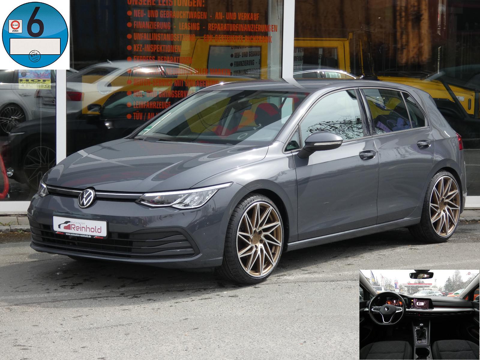 Volkswagen Golf VIII 1.5 TSI ACT 19" NAVI-PRO LED SHZ LHZ