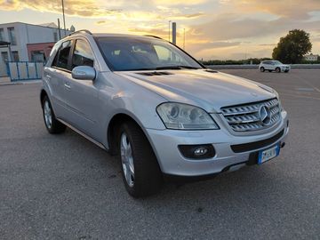 Mercedes ML 280 - 4
