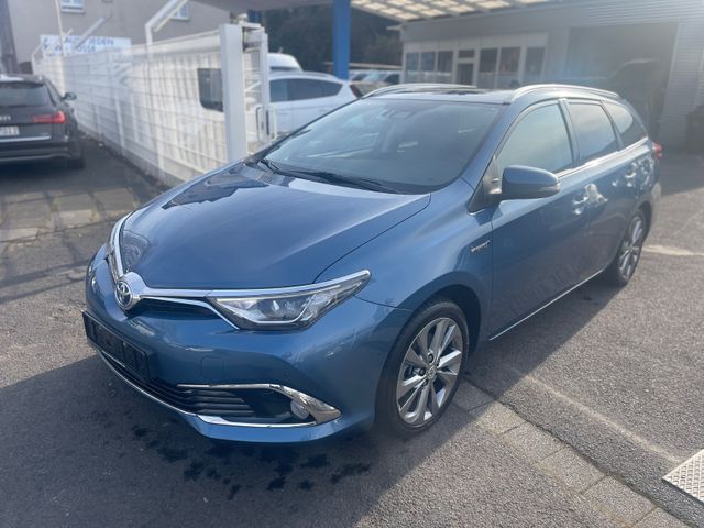 Toyota Auris Touring Sports Hybrid Executive*Scheckheft