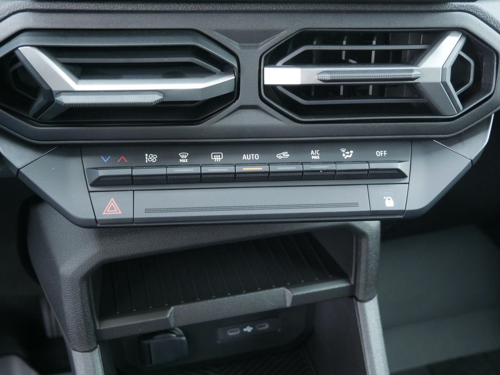 Fahrzeugabbildung Dacia Duster Journey TCe 130 4x4