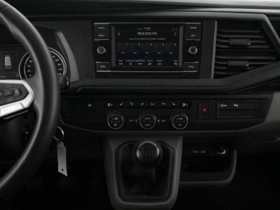 T6.1 Caravelle 2.0 TDI Trendline - LED / 8xSitze