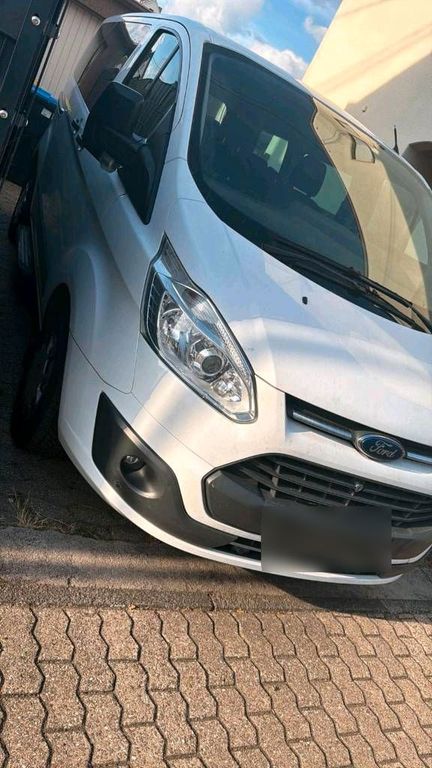 Image of Ford Transit Custom