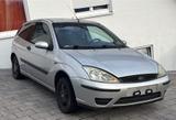 Ford Focus 1,6 Benzin 101 PS 3 Türer fahrb... - Ford Focus: Türer
