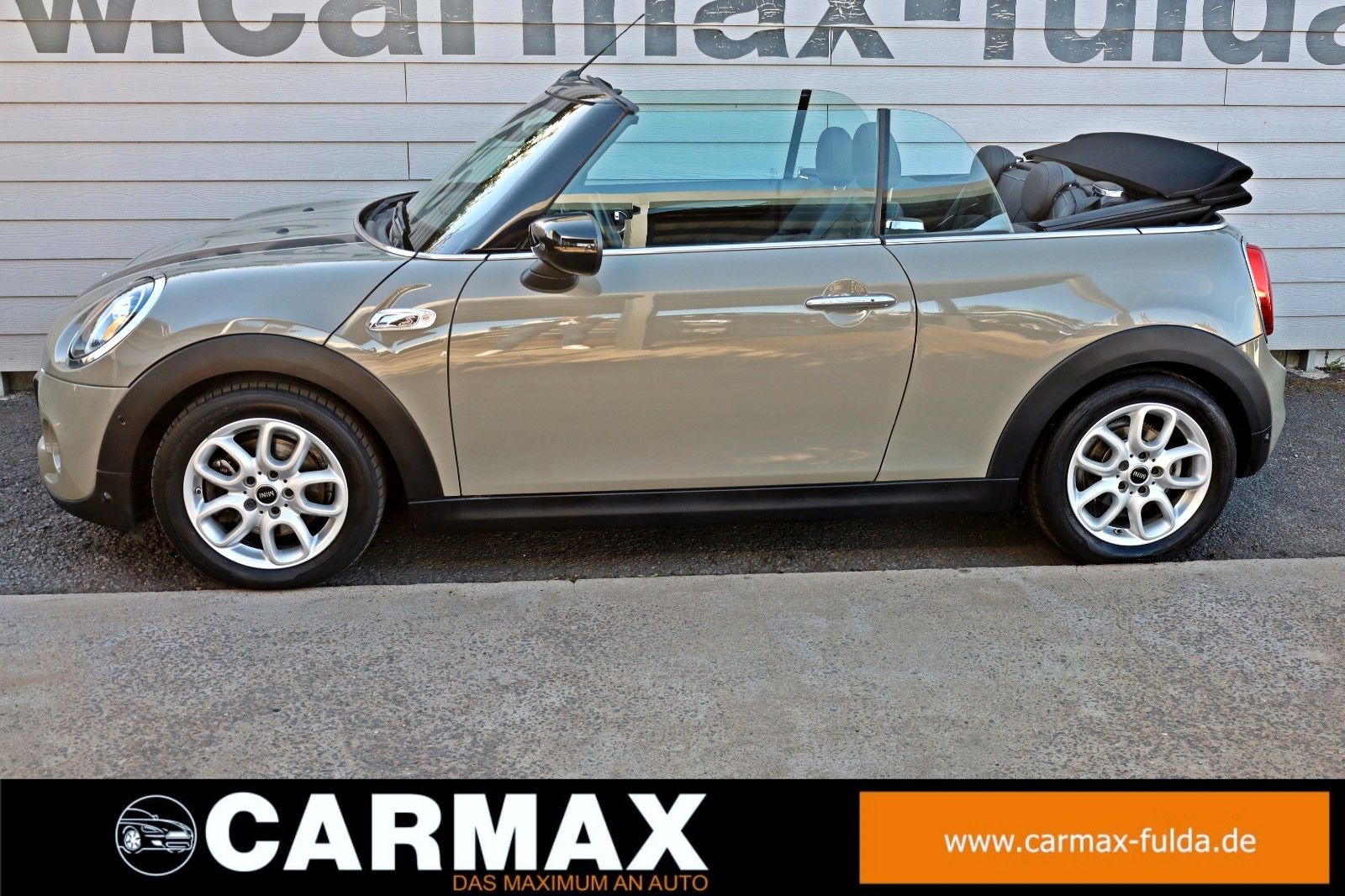 Fahrzeugabbildung MINI Cooper S Cabrio Leder,Navi,LED,Harman/K,Kamera