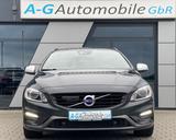 Volvo V60 Kombi R-Design Paket-Automatik-Kamera-AHK - gebrauchte Volvo V60 aus dem Jahr 2017