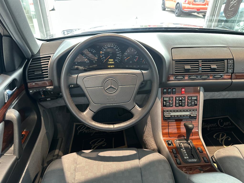 Mercedes-Benz 400