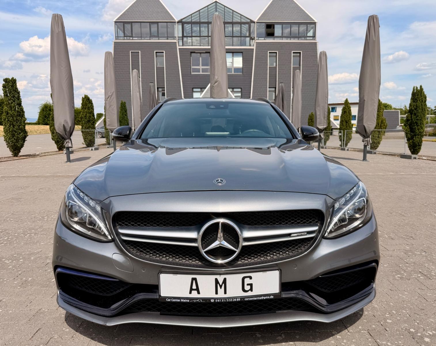 Mercedes-Benz C 63 S 510 PS AMG T-Modell Burmester AHK Kamera