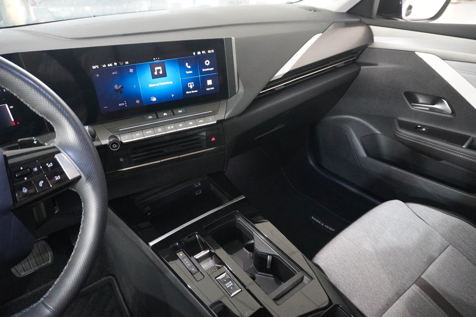 Fahrzeugabbildung Opel Astra L Lim. 1.5D ELEGANCE NAVI/LED/KAMERA/SPORT