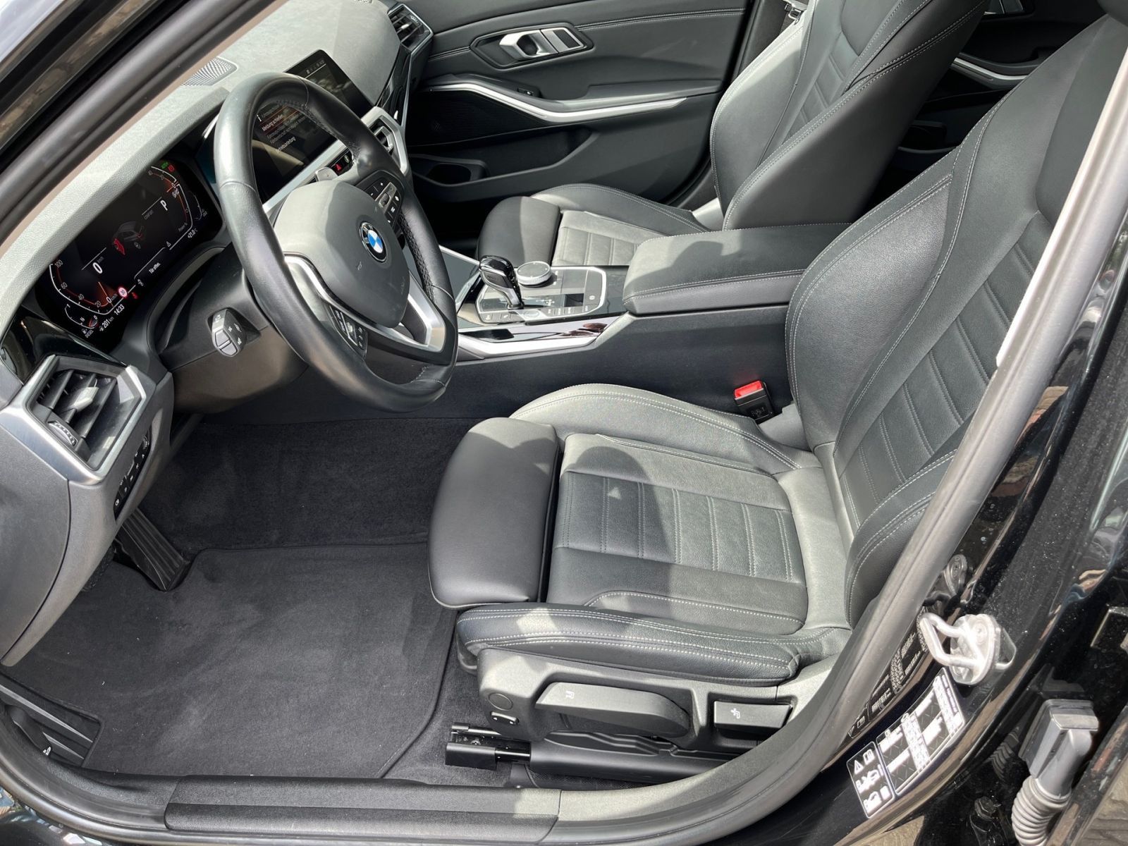 BMW 320 d Mild-Hybrid xDrive Touring PDC*CAM*Laser foto 7