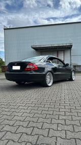 Mercedes-Benz Mercedes Benz CLK 320 CDI W209 Avantgarde ... - Mercedes-Benz CLK-Klasse A209