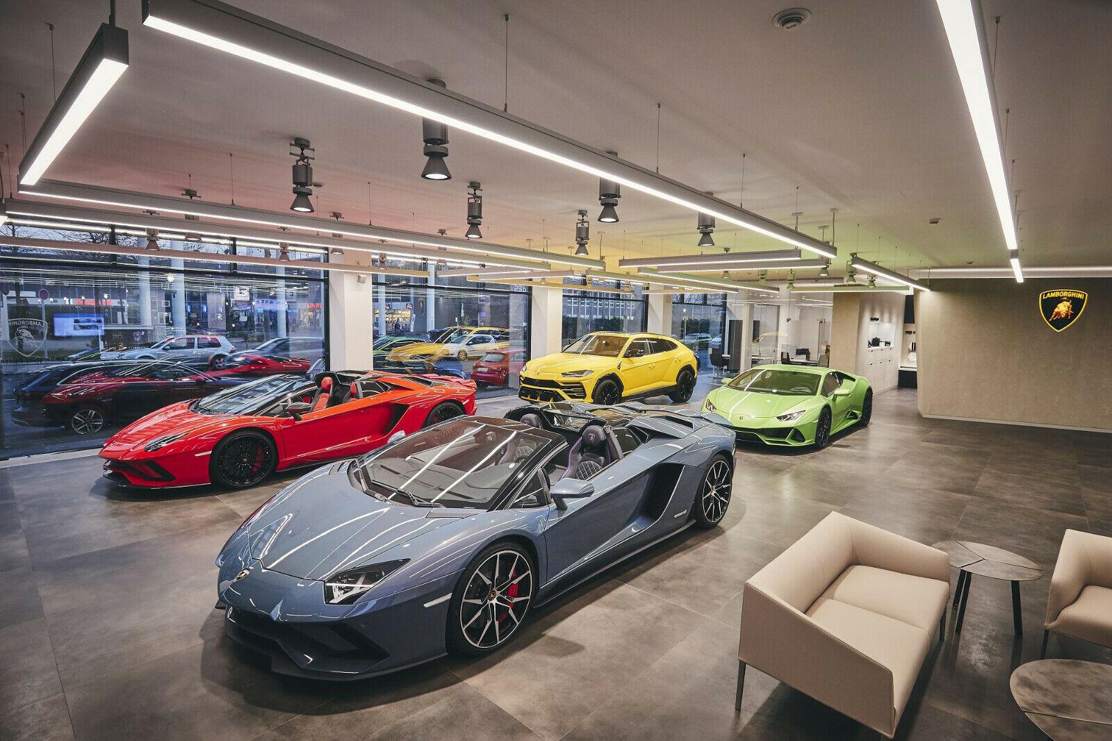 showroom-image-main