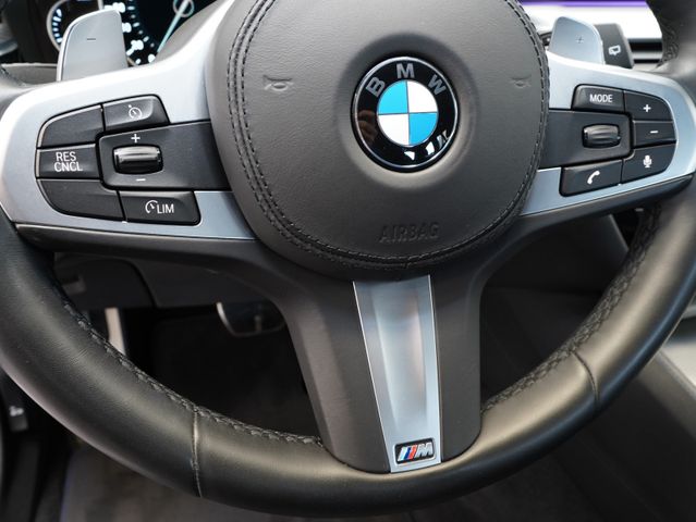 Fahrzeugabbildung BMW 530 d xDrive Touring M Sportpaket