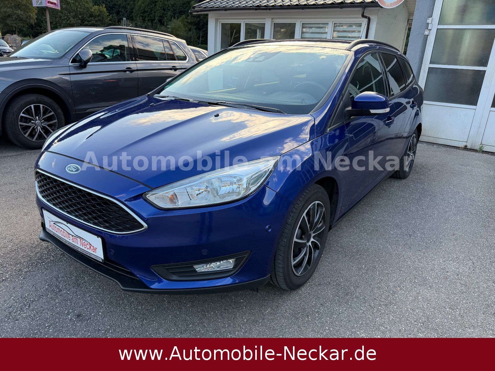 Ford Focus Turnier Business-AHK-Navi-Parkpilot-2.Hand
