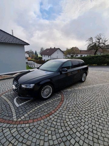 Audi A 4 Quattro