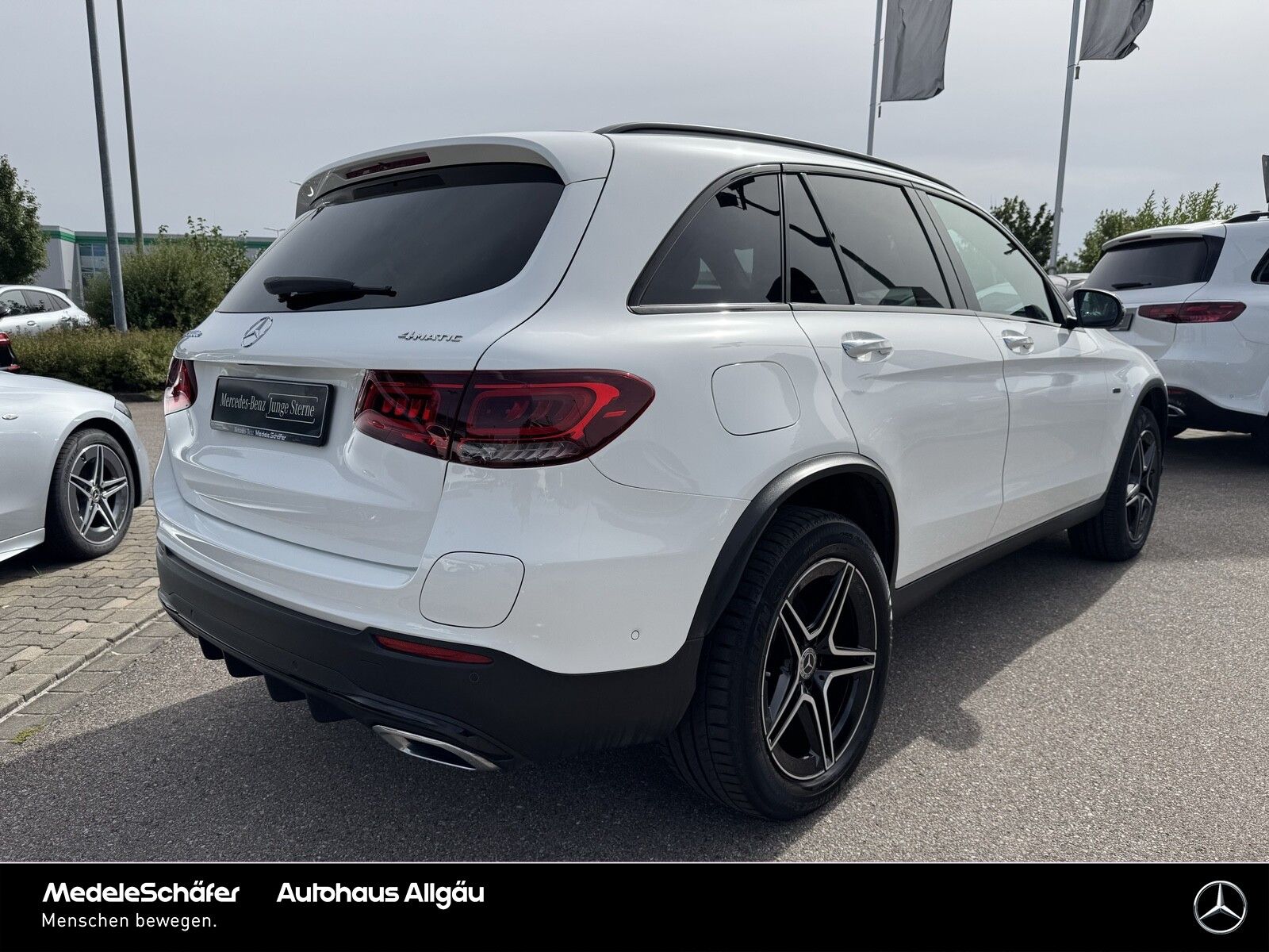 Mercedes-Benz GLC 300 de 4M AMG Night Dist KeylGO Burmest Kam foto 5