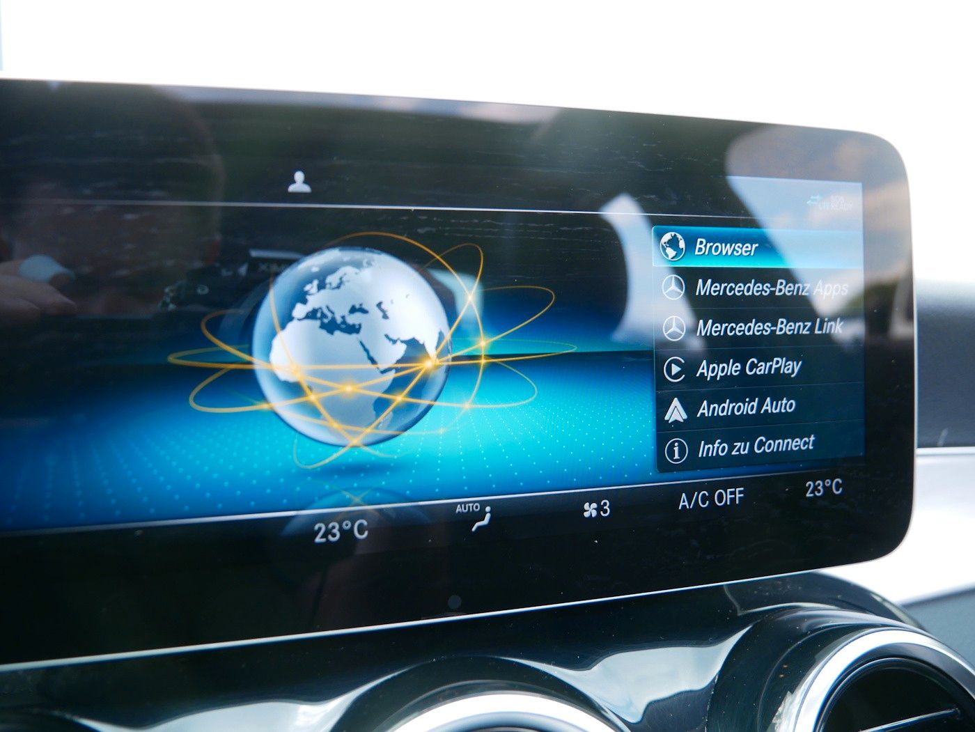 Fahrzeugabbildung Mercedes-Benz C 220 d Avantgarde BEAM AHK DACH RFK LED SHZ NAV