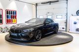 BMW M8 Competition - schwarze BMW M8