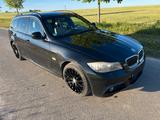 BMW 330d xDrive Touring - - BMW 330 aus 2009: 330xd