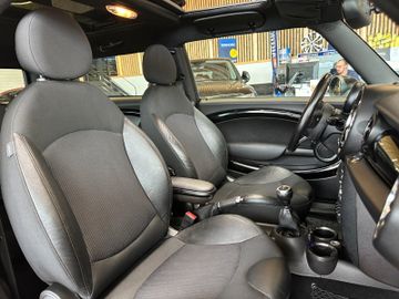 MYAUTOCENTER – Gebraucht- und Jahreswagen mit Werkstattservice in Pfaffenhofen MINI Cooper *XENON*PANO*TEMPO*KLIMAAUTOMATIK*
