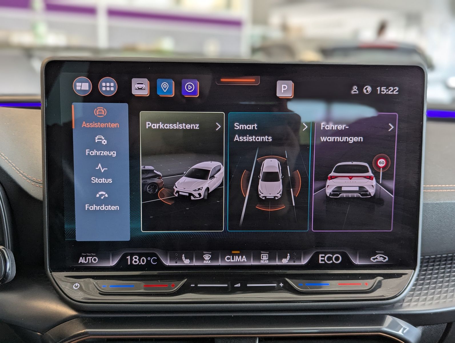 Fahrzeugabbildung CUPRA Leon 1.5 eHybrid Matrix Edge-Intelligent SoH100%