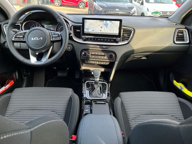 Ceed 1.5 T-GDI / UPE: 34.160,- € / SPIRIT TECH B