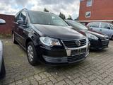 Volkswagen Touran Conceptline *AHK*Tempomat*Klima*TÜV-Neu* - Volkswagen Touran Conceptline mit Diesel-Antrieb