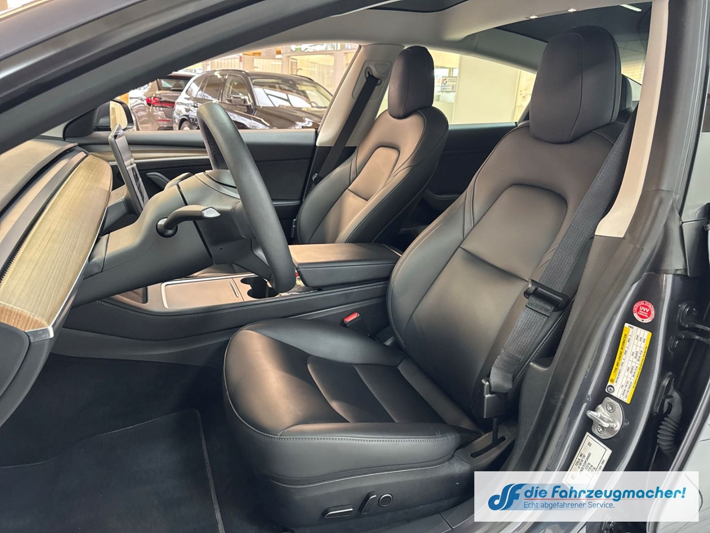 Fahrzeugabbildung Tesla Model 3 Long Range RWD Soundsystem ACC El. Heckk