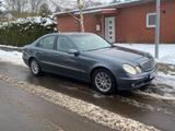 Mercedes-Benz Mercedes Benz e Klasse 280 Automatik - gebrauchte Mercedes-Benz E 280 aus dem Jahr 2005