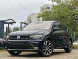 Volkswagen Tiguan Allspace R-Line/4Motion/7-Sitzer/Pano/Dyn - gebrauchte VW Tiguan Allspace aus dem Jahr 2020