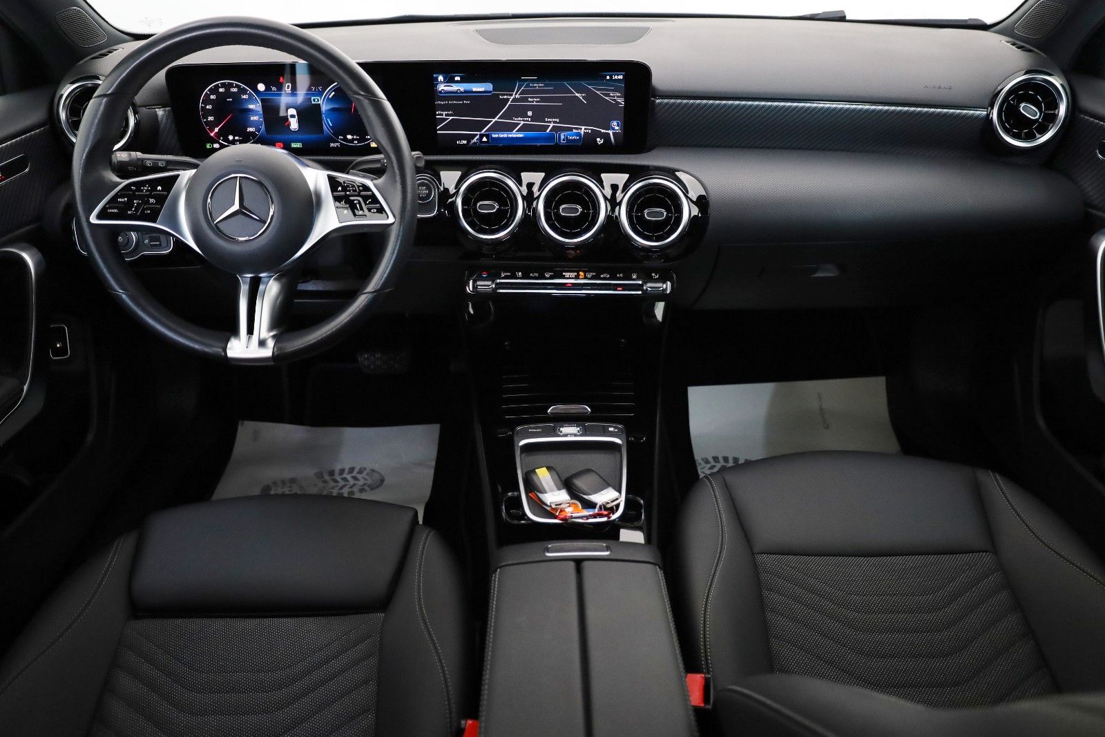 Fahrzeugabbildung Mercedes-Benz A 250 e Progressive,T.Leder,Navi,LED,SH,360°Kam