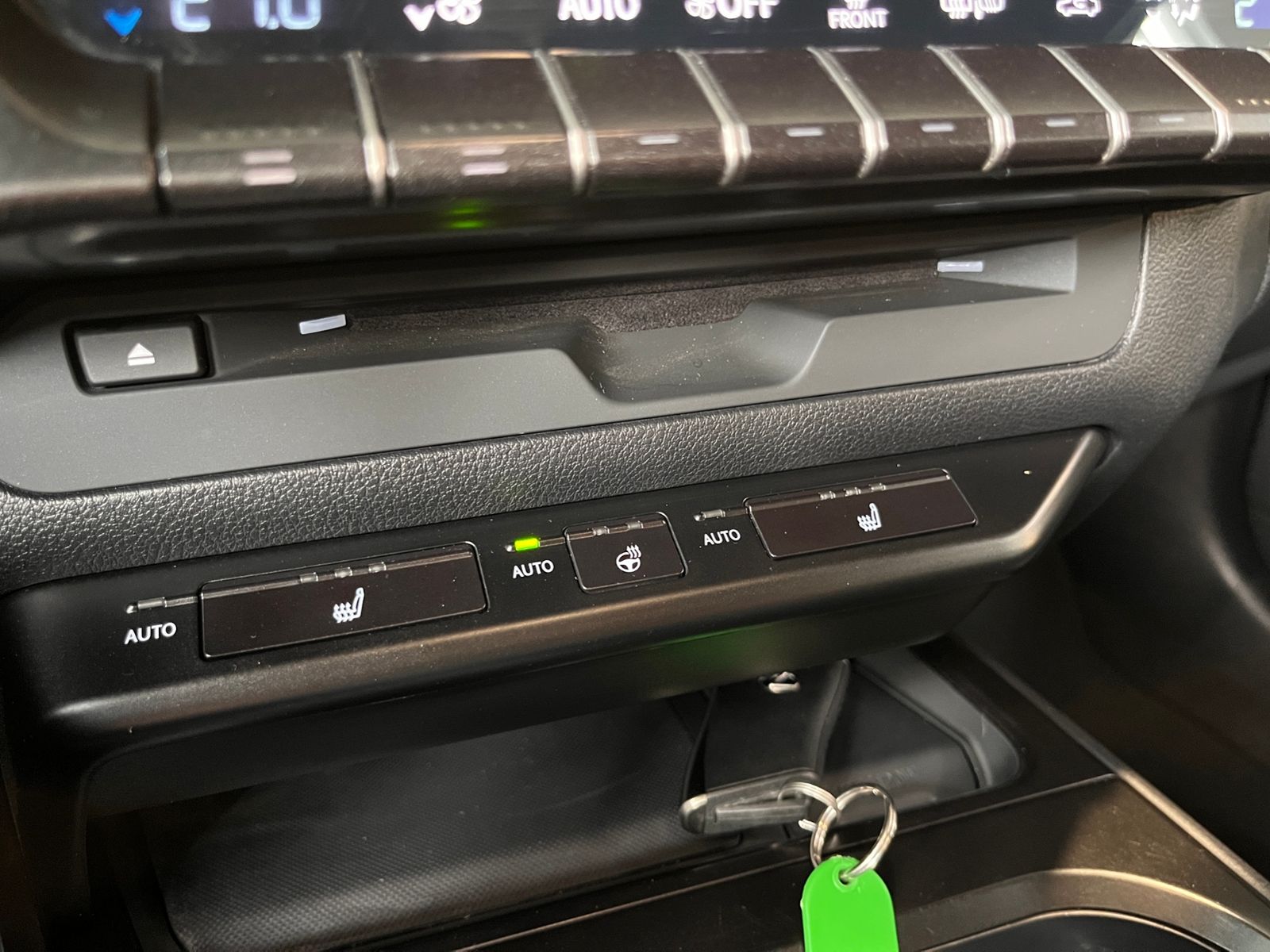 Fahrzeugabbildung Lexus UX 250 h Style Edition RFK Full Link LED AHK
