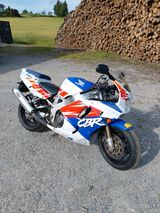 Honda Sc 28 CBR 900 Fireblade  - Offers matching your search criteria