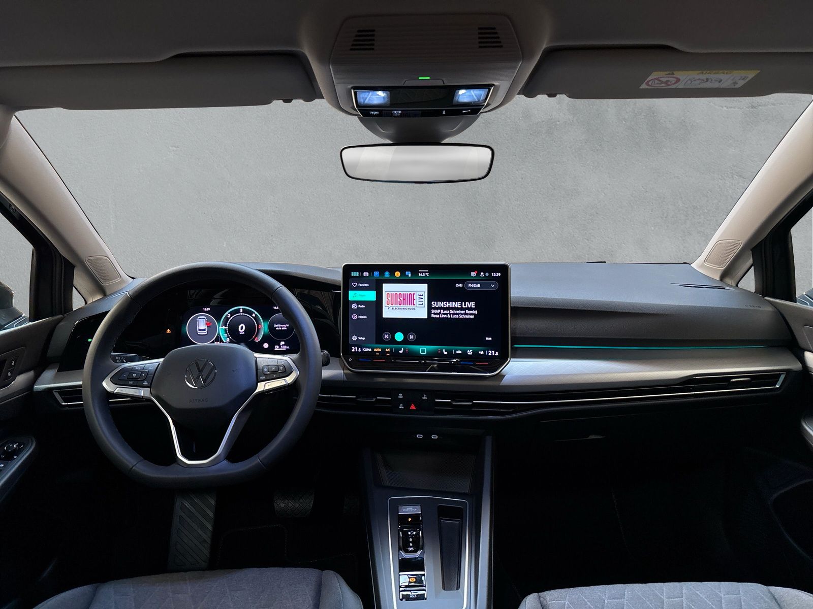 Fahrzeugabbildung Volkswagen Golf Variant 2.0 TDI Life SHZ HuD Kamera ACC