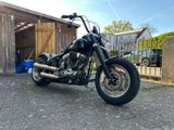 Harley-Davidson Softail FXSTC Custom - HARLEY-DAVIDSON FXSTC
