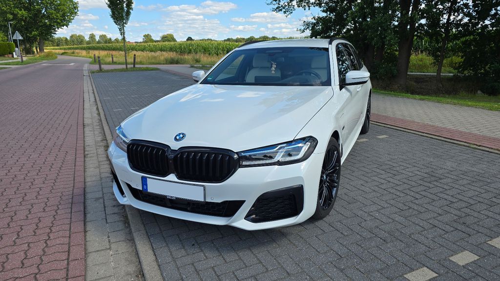 Image of BMW 530