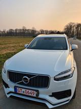 Volvo XC90 D5 AWD R-Design Polestar STANDHZ 7Sitze AHK - Volvo Gebrauchtwagen in Marburg