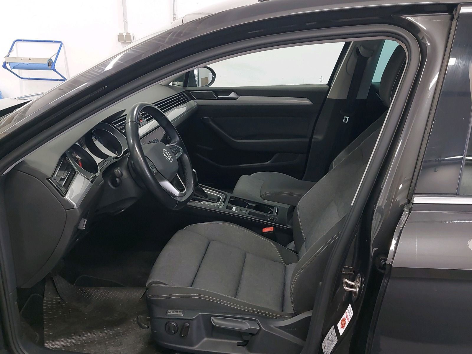 Volkswagen Passat Variant - Bild 6