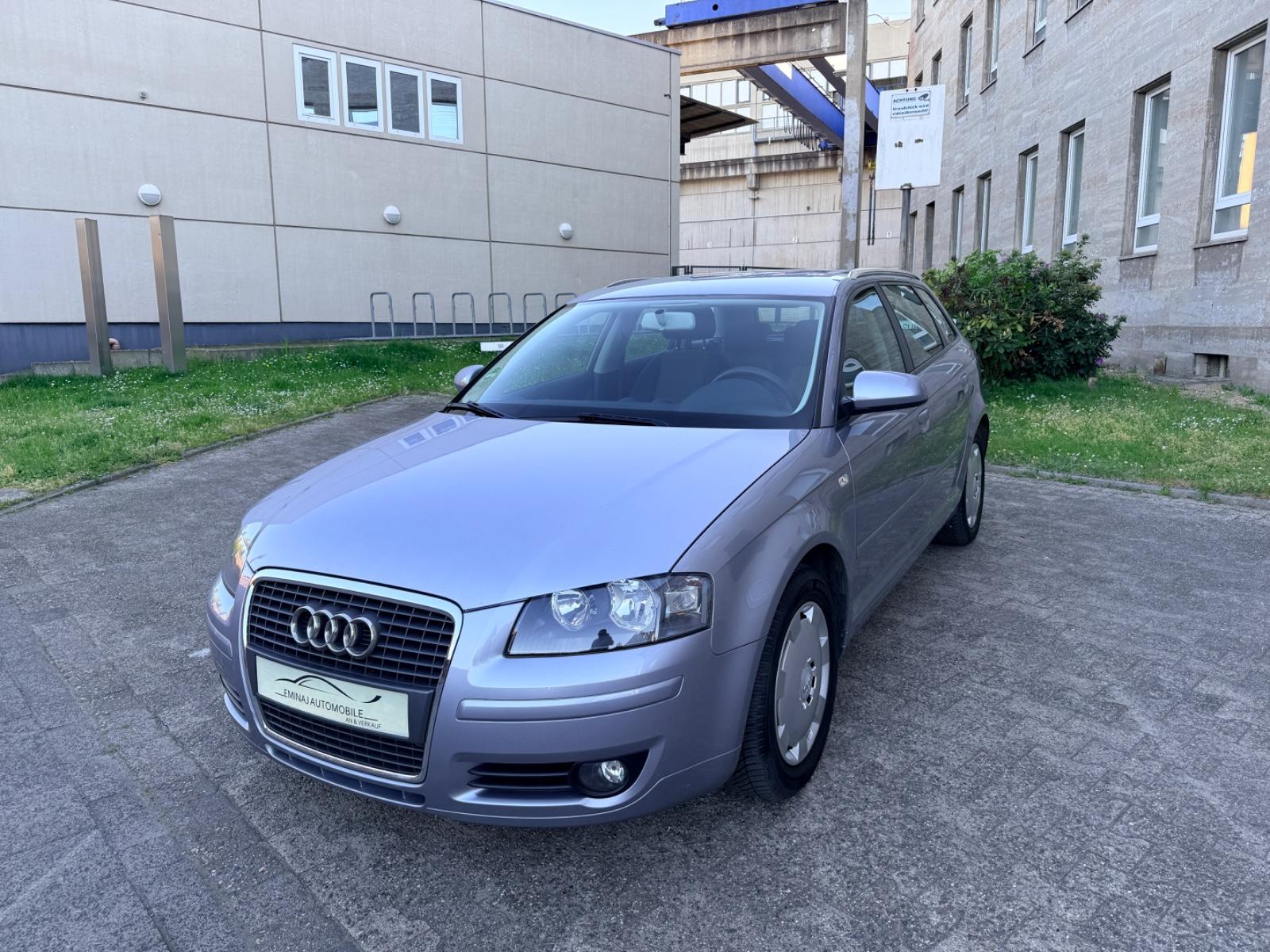 Audi A3 Sportback 1.6 Attraction Klima PDC