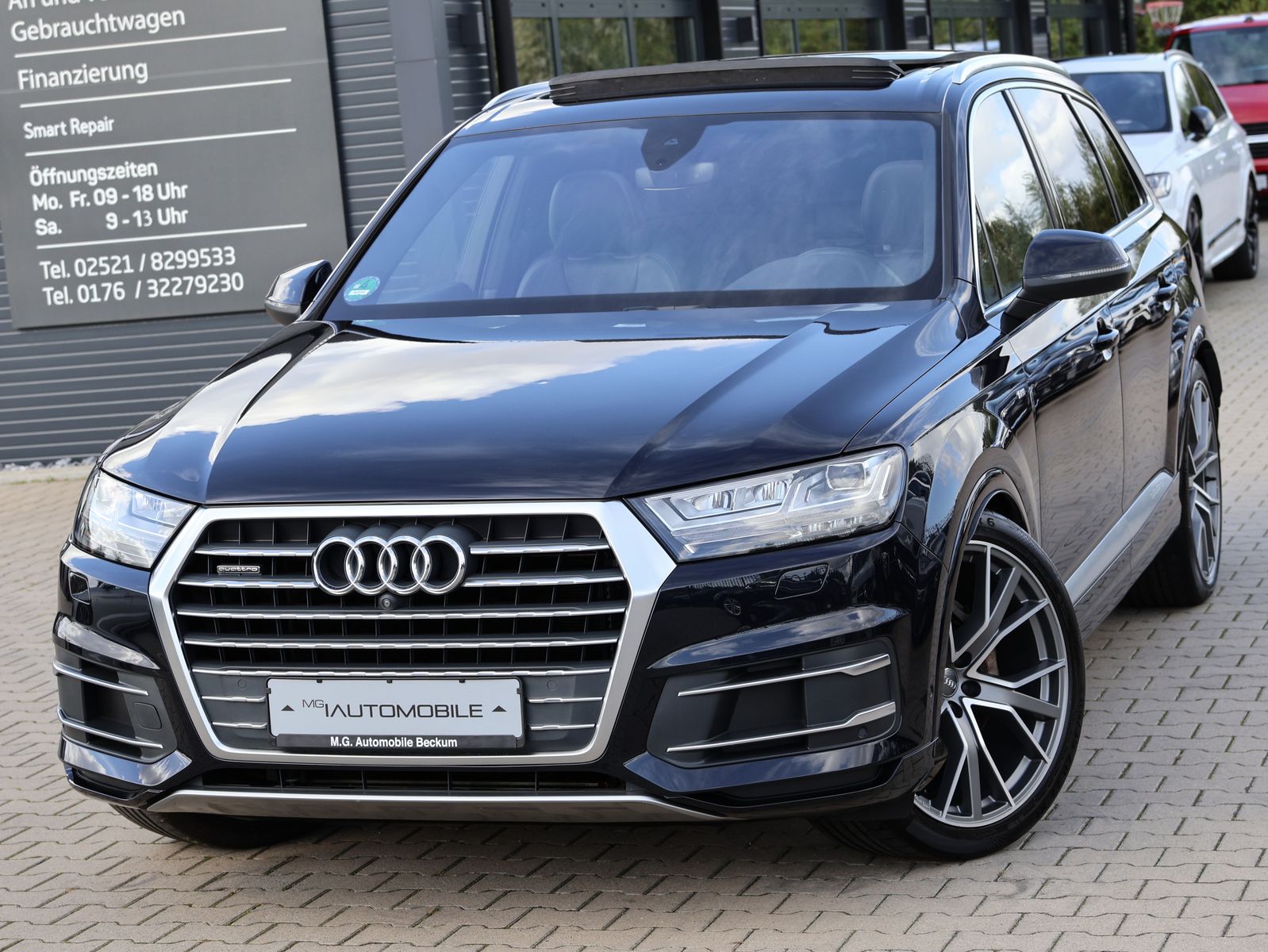 Audi Q7 3.0 TDI quattro - S LINE / S-SITZE / PANORAMA